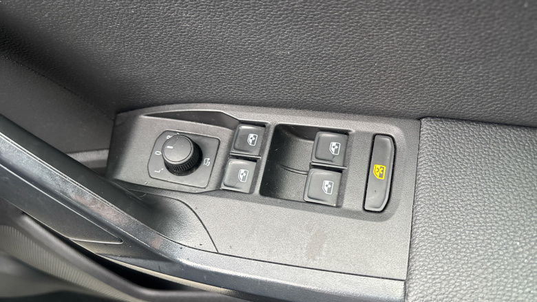 SEAT Arona 1.0 TSI 115 XPERIENCE Lux 5dr DSG Petrol Hatchback